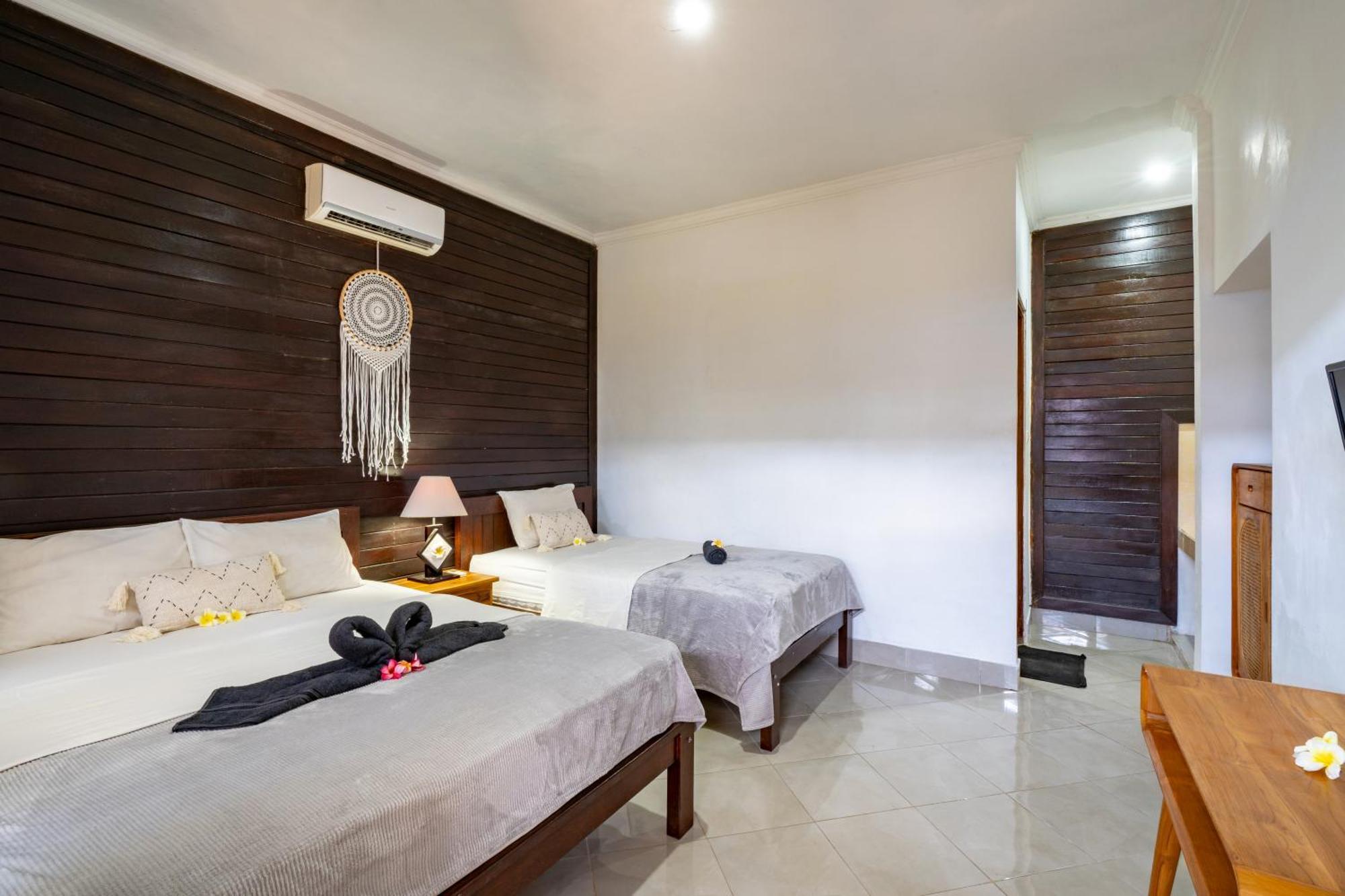 Widia Homestay Nusa Lembongan Eksteriør billede