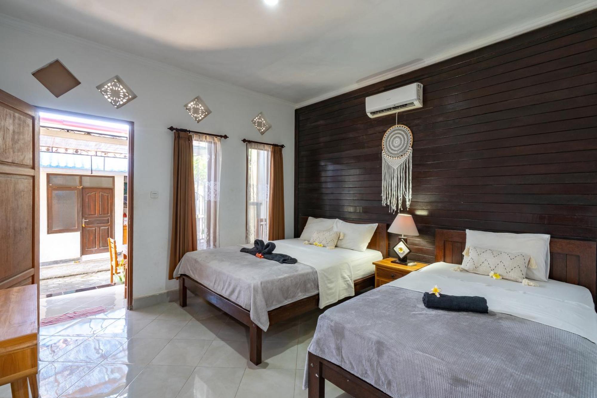 Widia Homestay Nusa Lembongan Eksteriør billede